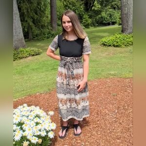 Molly Mallow Vtg Africa Safari Animal print colors black brown tan cream tie